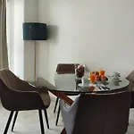 Puerto Marina Palace