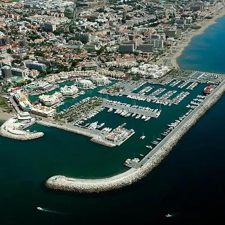 Puerto Marina Palace Apartment