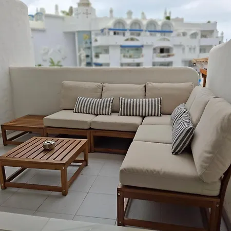 Puerto Marina Palace *